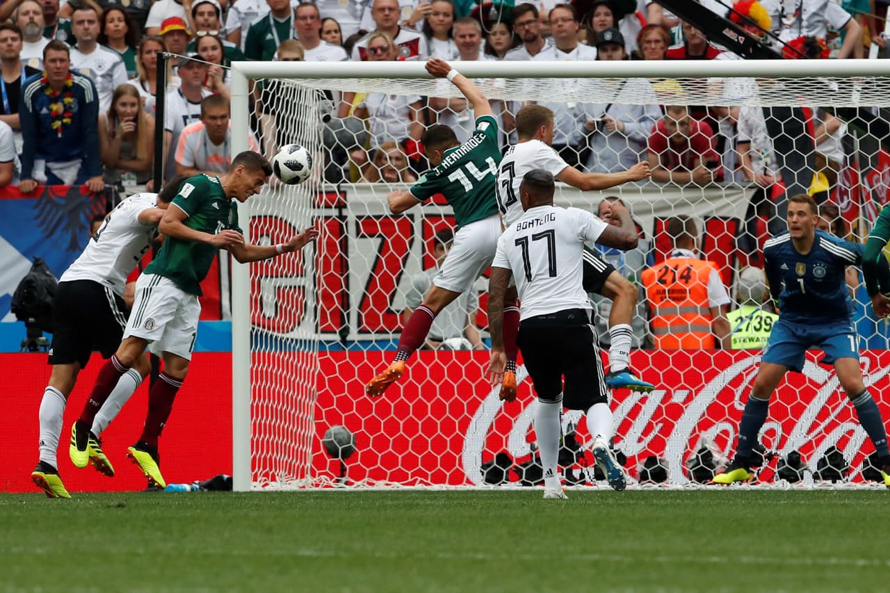 El 'Tri' se acercó incluso por medio del juego aéreo, con opciones en medio de los errores de Alemania en la marca.