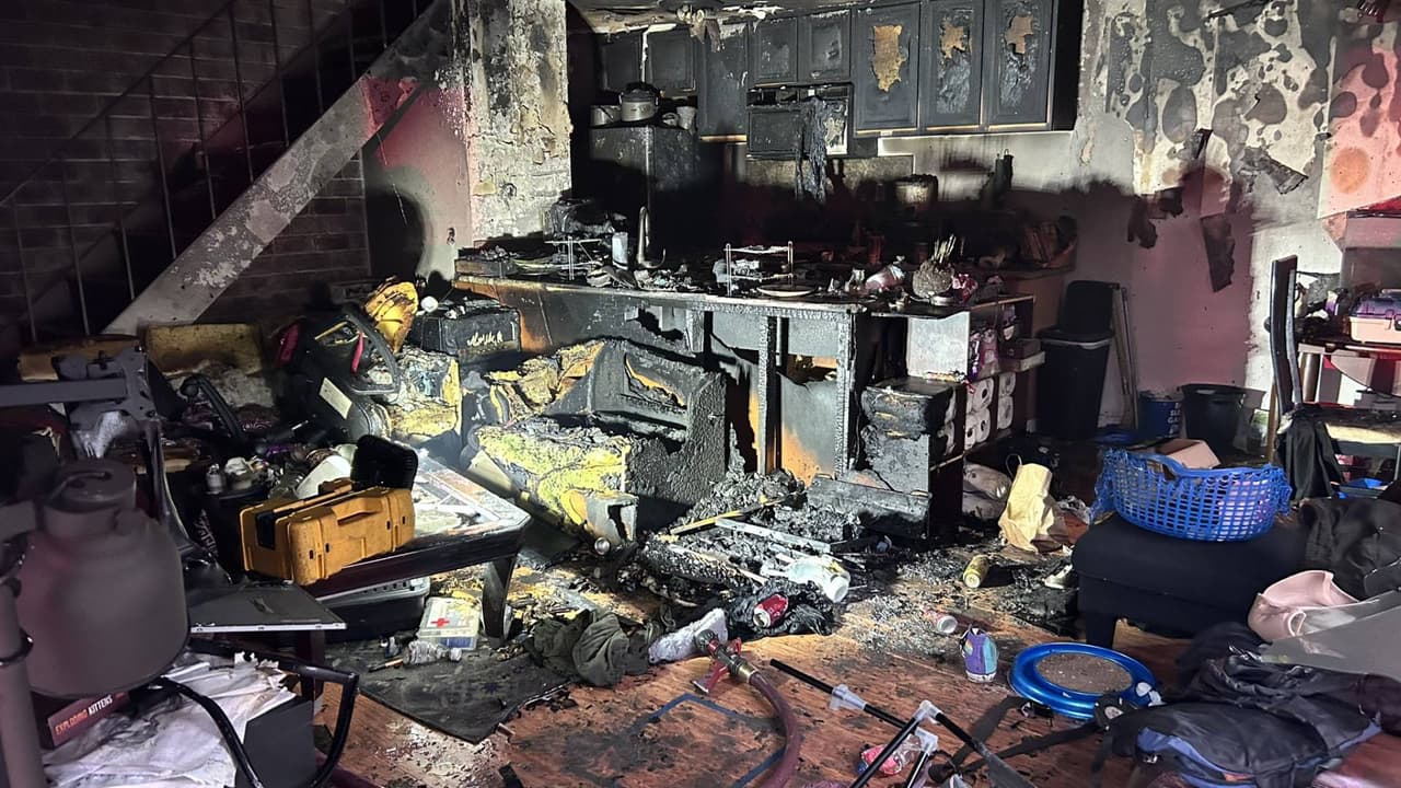 La cocina quedó completamente devastada por el fuego