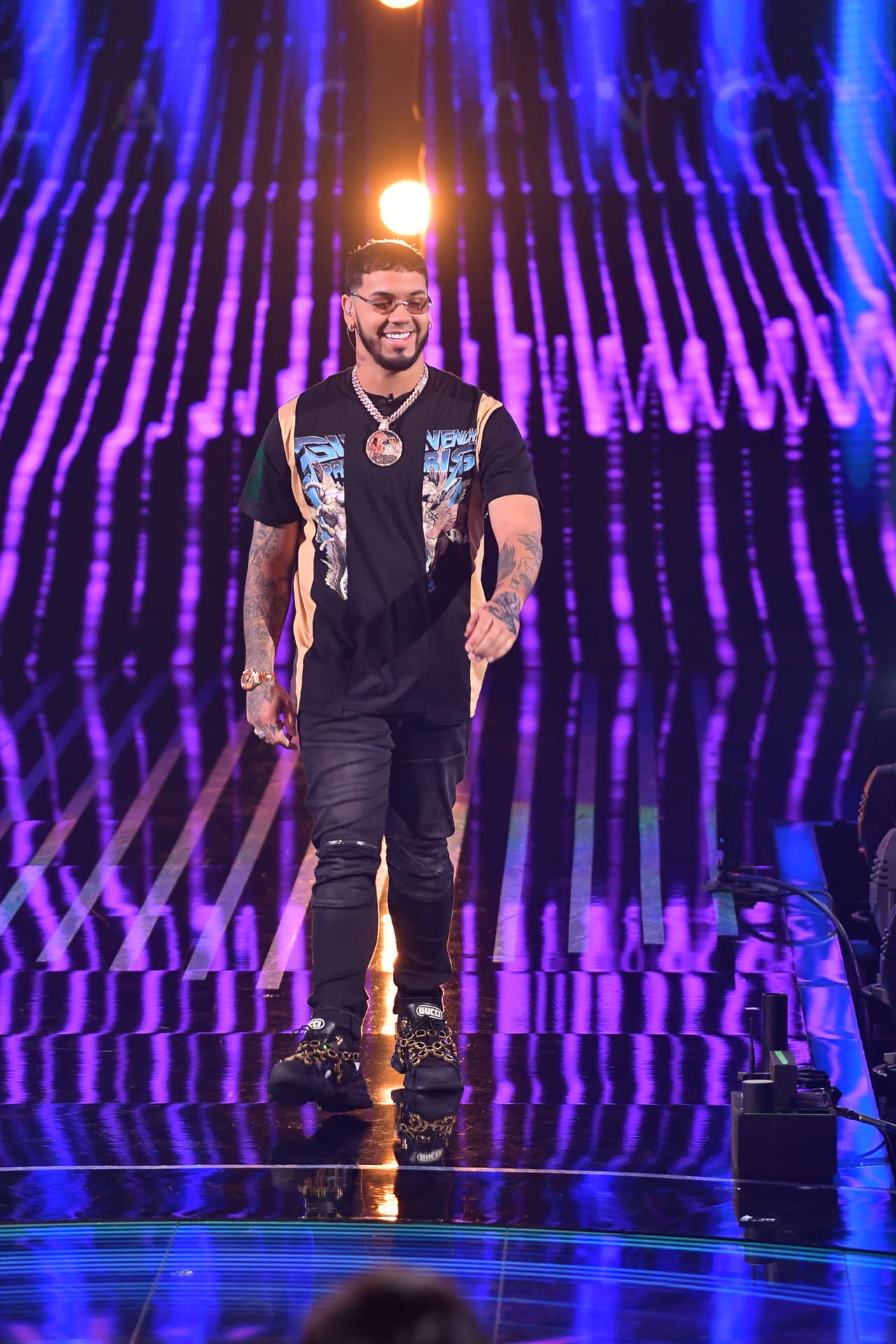 Anuel AA se apodera de la cuarta silla de juez en Reina de la Canción