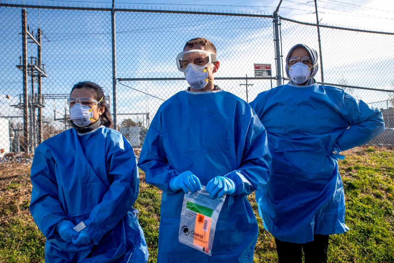 Hospitales en Los Ángeles alcanzan 75% de su capacidad y los casos siguen aumentando