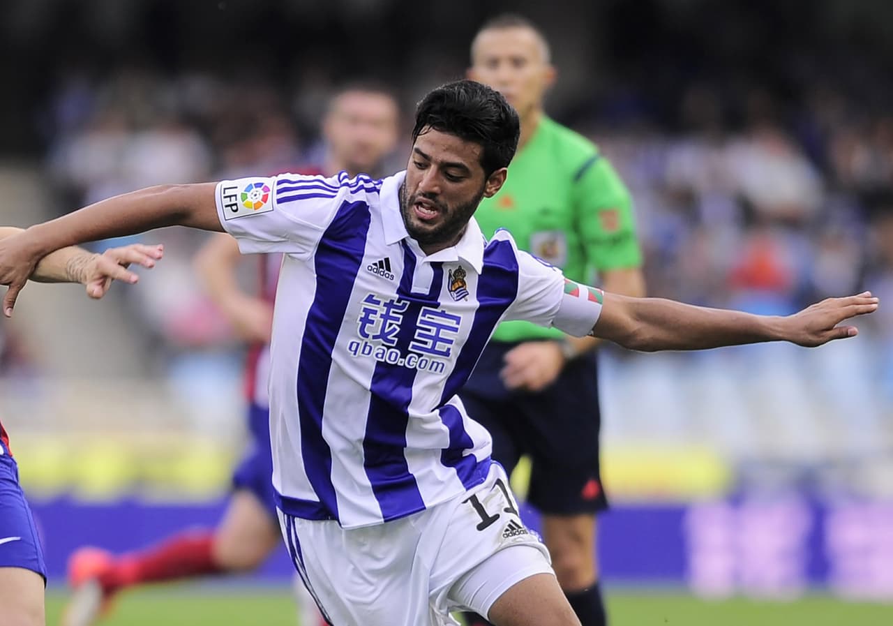 Carlos Vela entra en convocatoria de la Real Sociedad para juego ante Barcelona