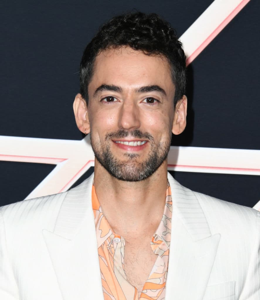 Dicha serie también es proyecto de Paramount+ y estará dirigida por el argentino Juan José Campanella.
<br>