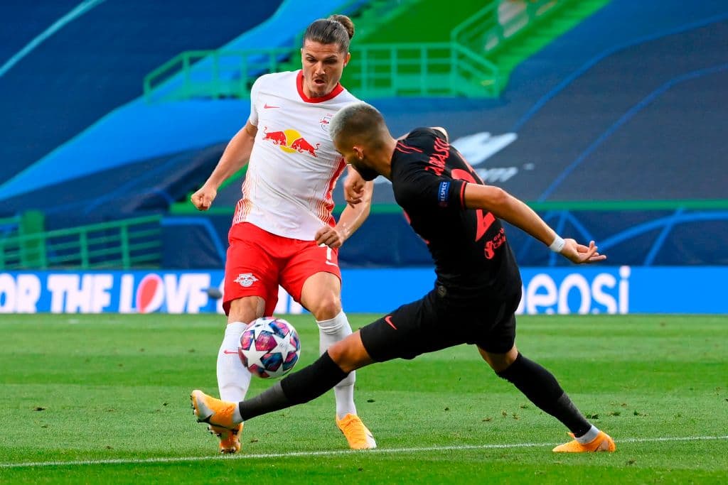 Atlético de Madrid y RB Leipzig entran al partido concentrodos y sin cometer errores.