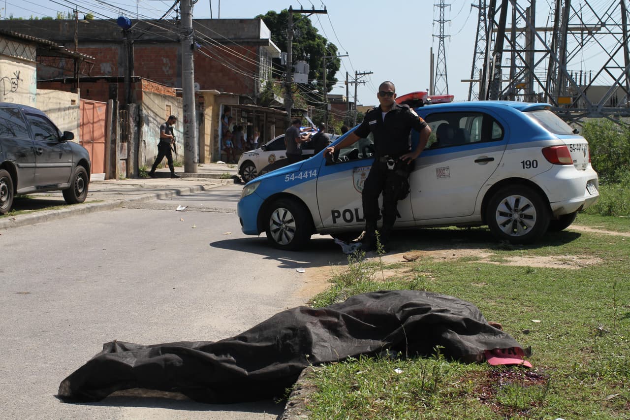 La tasa de resolución de crímenes en la Baixada Fluminense en 2016 fue del 27%.