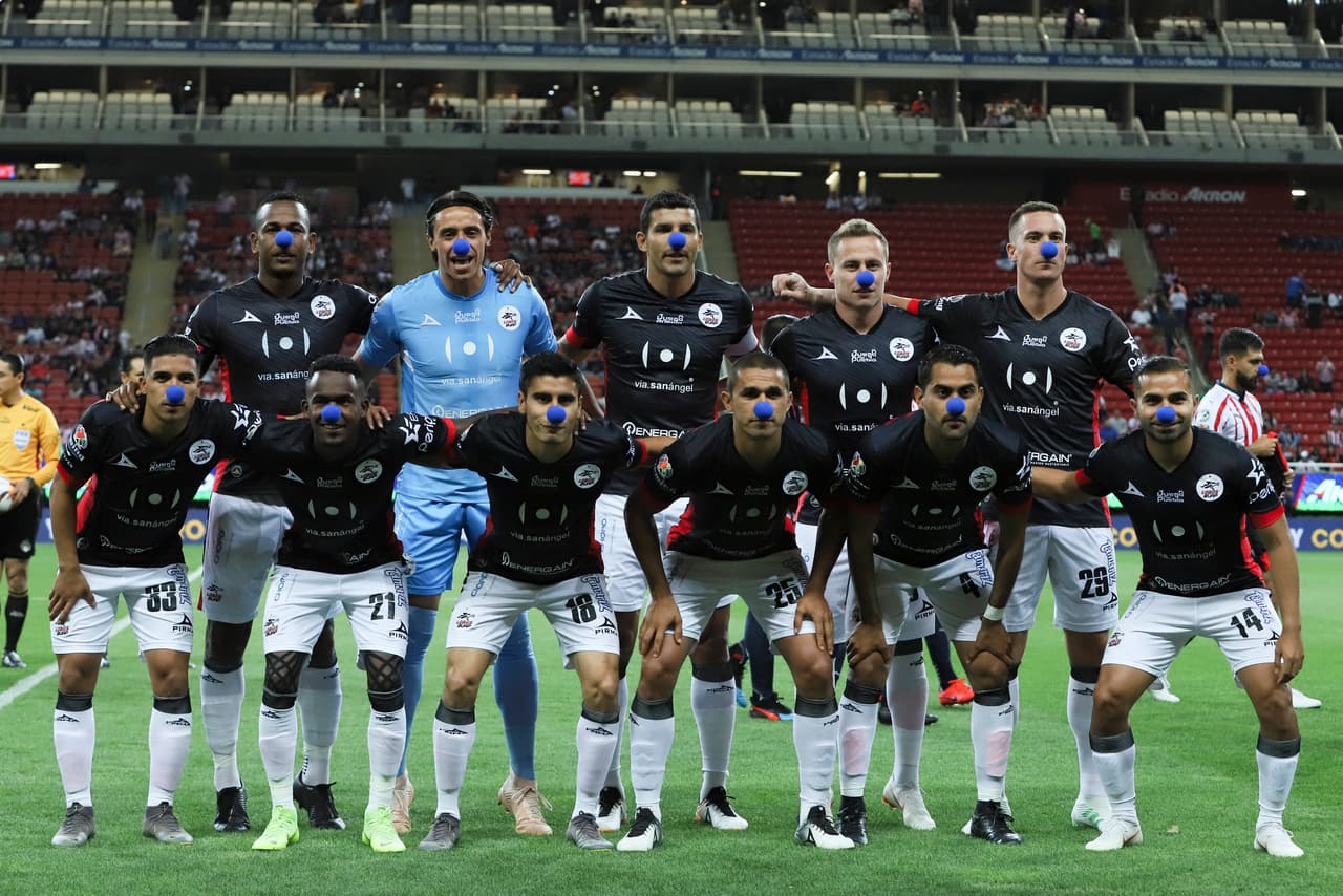 Lobos BUAP saltó al campo con la idea de defenderse y sorprender a su rival en cuaqluier momento.