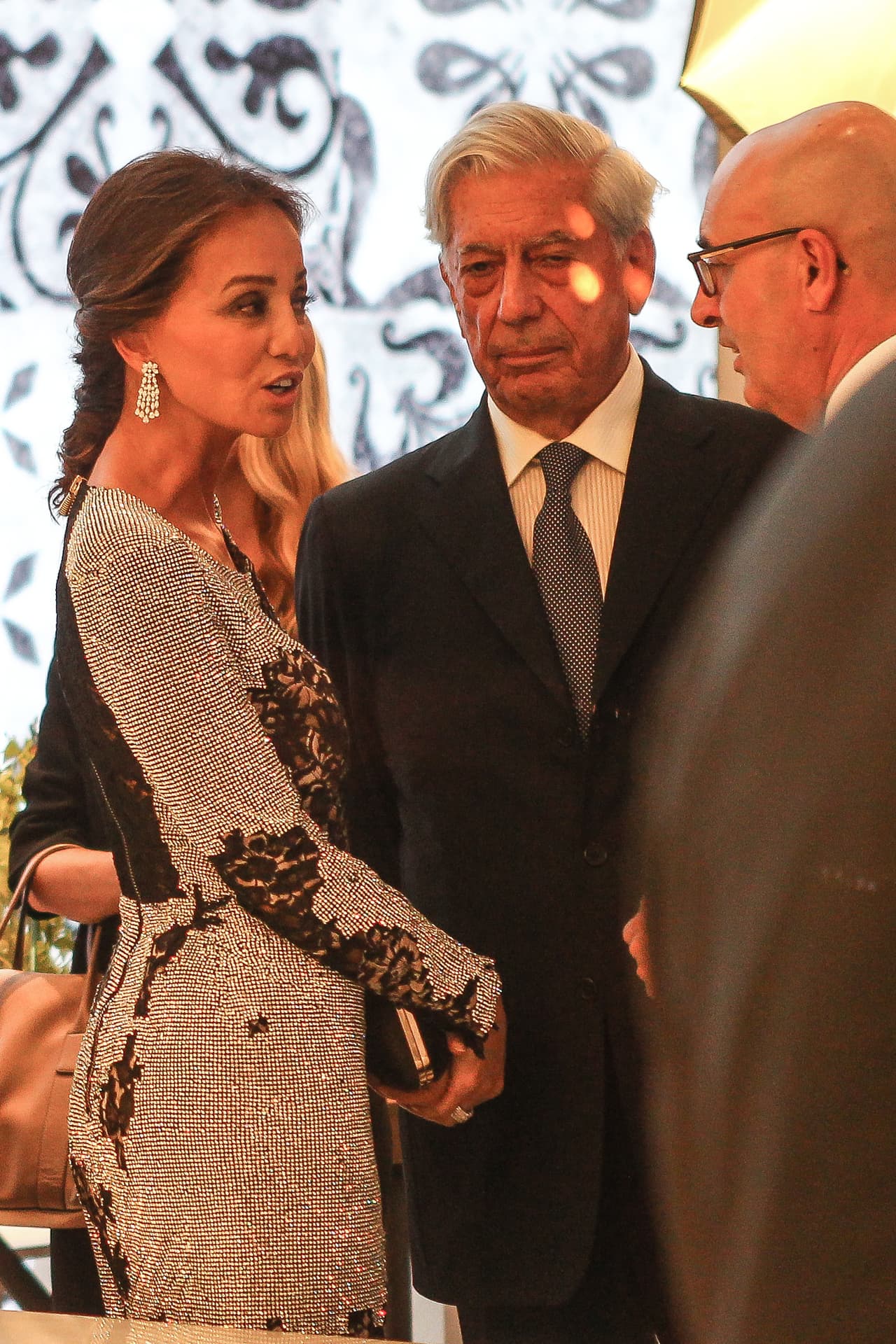 Y es que su relación ha sido envuelta en la polémica desde su inicio.