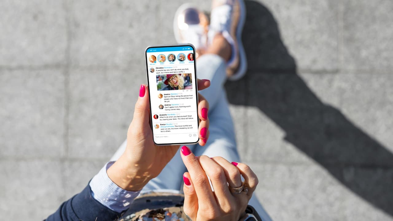 <h2 class="cms-H2-H2"><b>Piensa bien antes de publicar, dice el abogado Haim Vásquez</b></h2>
<br>“Es importante no aparentar en redes sociales… vemos en ocasiones cuando la gente trata de poner información o ponen fotos que de pronto no es la realidad. Y en ocasiones esta realidad puede mostrar ciertas cosas que pueden afectar tu carácter moral o que pueden dar una tendencia de alguna acción criminal”, dice el abogado Vásquez.
<br>
<br>“Es importante tener cuidado. Lo que usted pone en redes sociales es como si lo pusiera en la puerta de su casa”.