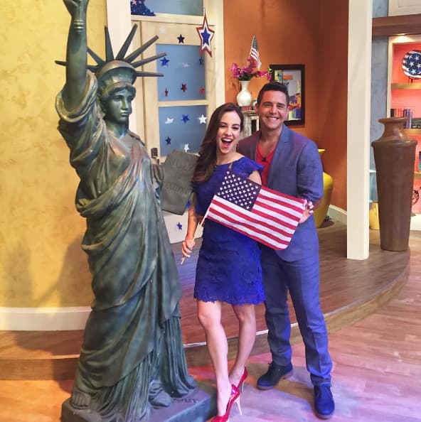 Alejandro Chabán: "#happy4thofjuly ���� en @despiertamerica @marianaatencio". (Julio 4, 2016)