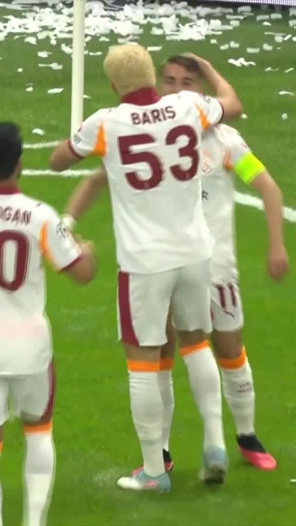 CONTRAGOLPE LETAL Y Akgun abre el marcador | Eintracht Frankfurt 0-1 Galatasaray | UEFA Champions League