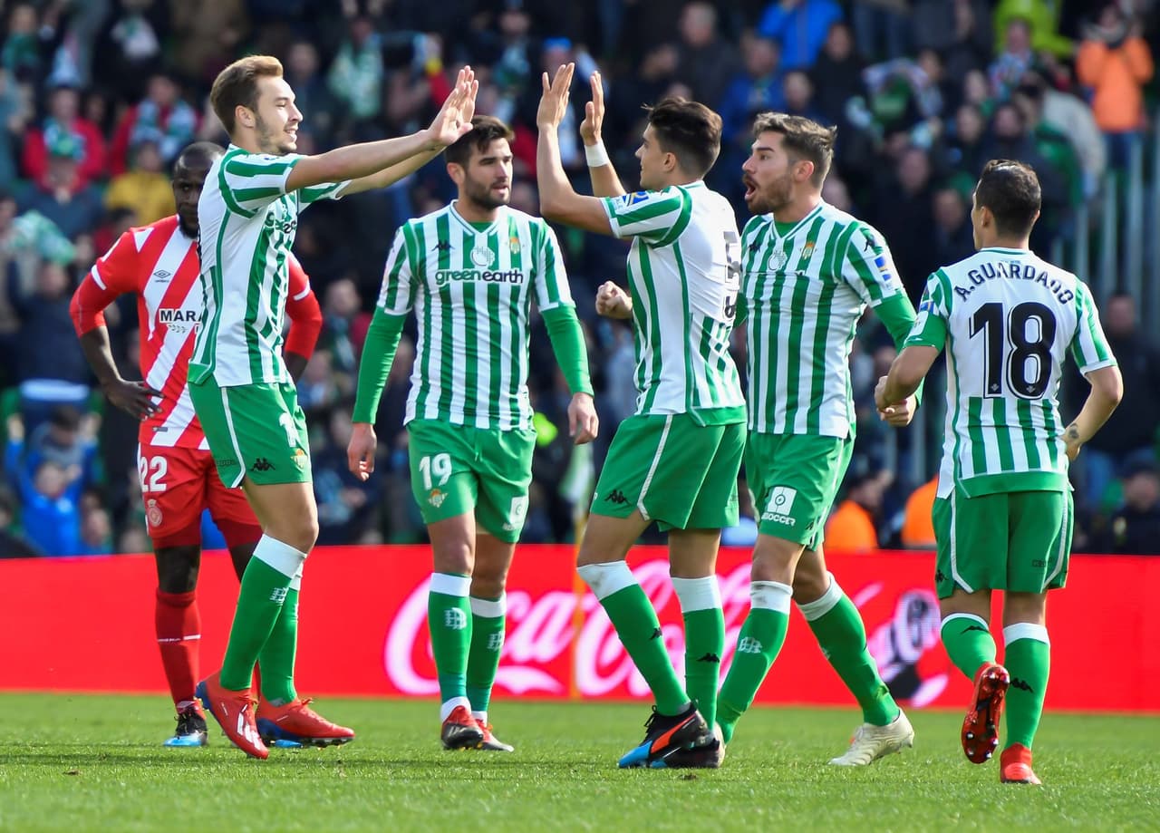 Betis se impuso 3-2 contra Girona en la Jornada 20 de la Liga de España, en la que debutó con el equipo el mexicano Diego Lainez y que tuvo también en cancha a Andrés Guardado.