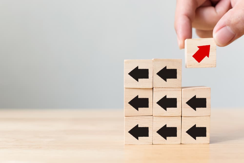 La ventaja que nos trae a todos es que el tránsito de Marte por el signo capricorniano nos ayuda a enfocar y dirigir nuestra atención en la dirección adecuada. Este movimiento nos viene ahora en el mejor momento ya que el 17 de febrero el planeta Mercurio, entra en tránsito retrógrado y así se compensa la balanza.
<br>