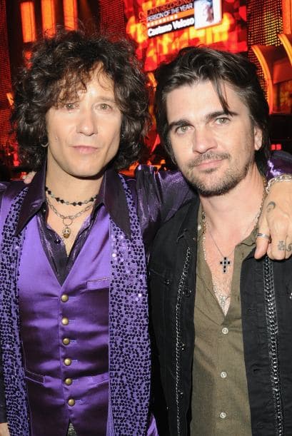 Tras bastidores, Juanes y Bunbury así fueron captados.