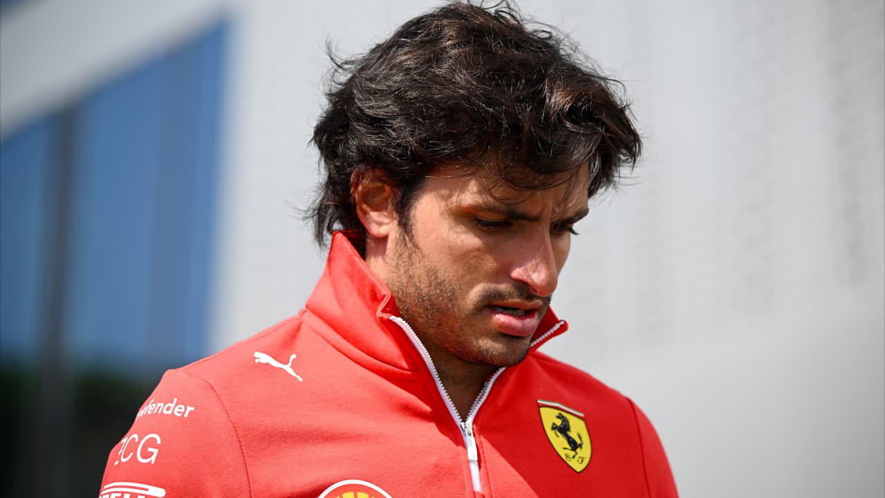 Carlos Sainz pasa por el quirófano y es baja para el Gran Premio de Arabia