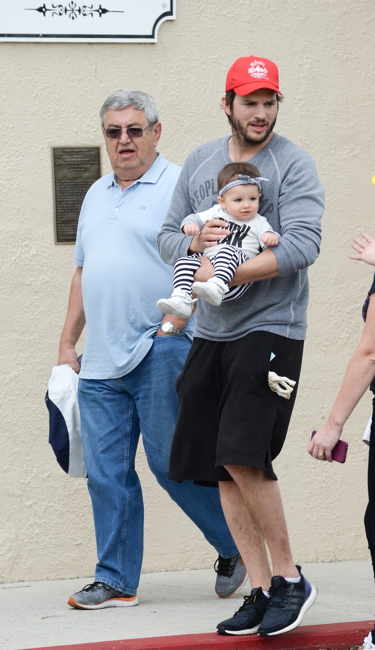 Pero Ashton, muy amable, le indicó que no era el momento adecuado.