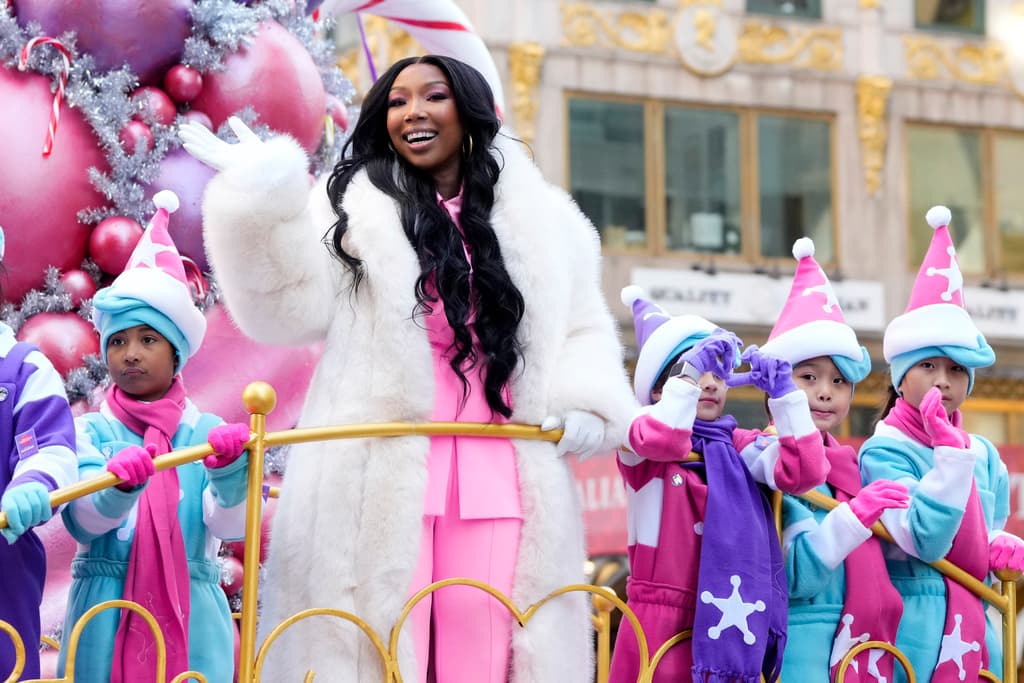 Brandy Where fue una de las celebridades que participó en la celebración del Día de Acción de Gracias.