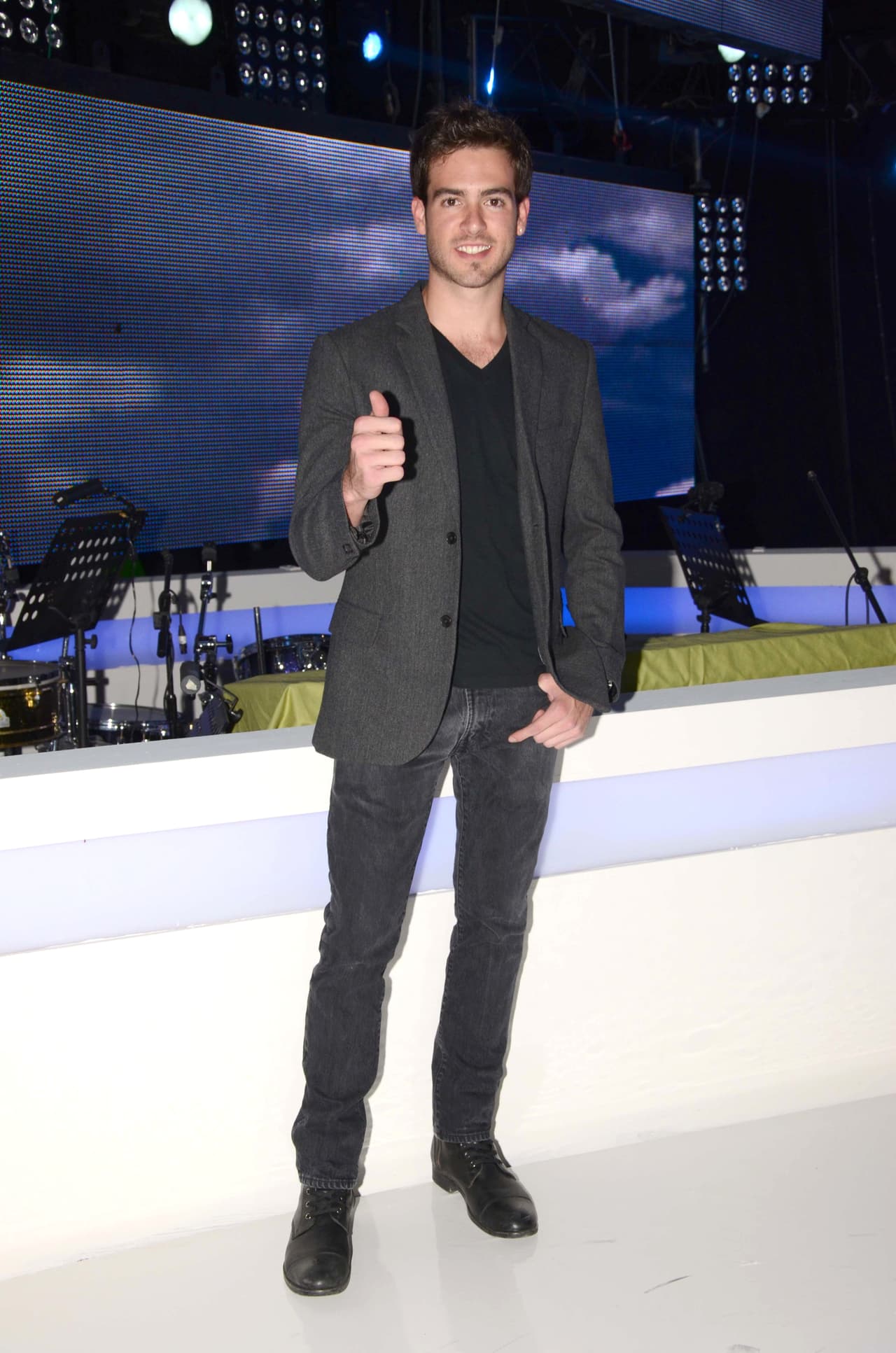 El 22 de enero la jueza negó la petición de los abogados de Lyle para que viajara a tierra azteca. Sin embargo, le concedió "más libertad, ahora puede salir de la casa, puede estar libre en nuestra comunidad, pero no puede regresar a México", explicó uno de sus abogados a 
<a href="https://www.univision.com/shows/el-gordo-y-la-flaca/esta-es-la-razon-por-la-que-la-jueza-nego-solicitud-para-que-pablo-lyle-viaje-a-mexico-video">El Gordo y La Flaca</a>. 
<br>