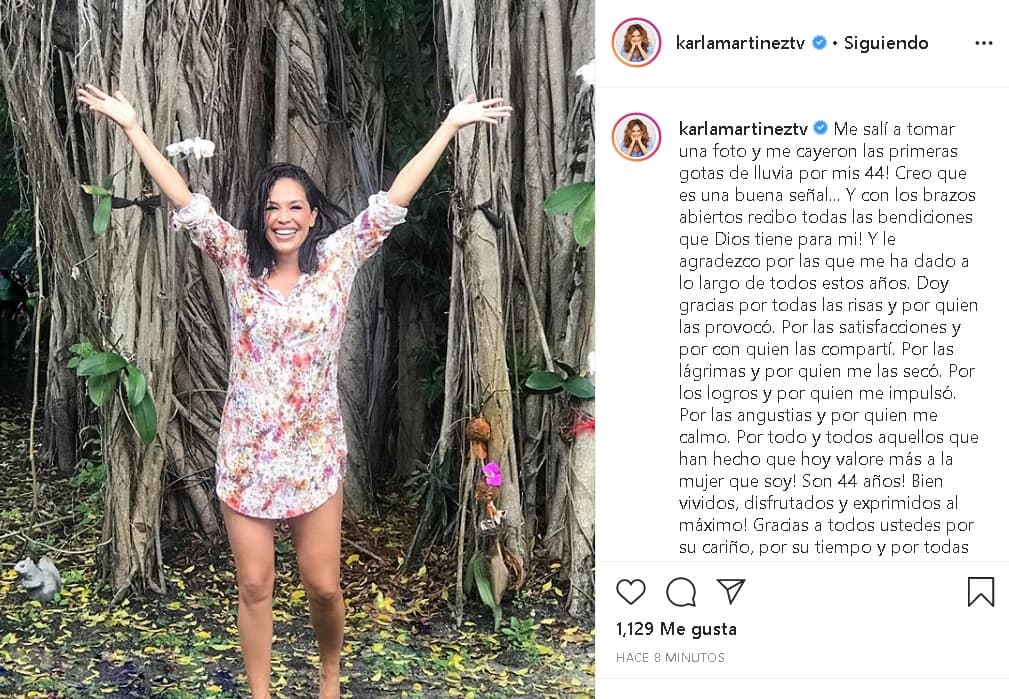 Junto a la bella fotografía incluyó un mensaje en el que dio gracias por los buenos momentos y las personas que la rodean.