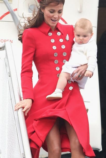 Y, por supuesto, el pequeño George les robó cámara.