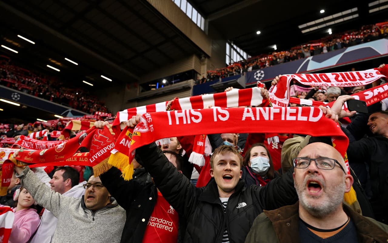 Anfield Road tardó en encenderse pero en el segundo tiempo cayeron los goles que convirtieron el primer partido en una fiesta total y le entregó una gran ventaja al cuadro comandado por Jürgen Klopp ante un tímido Villarreal.