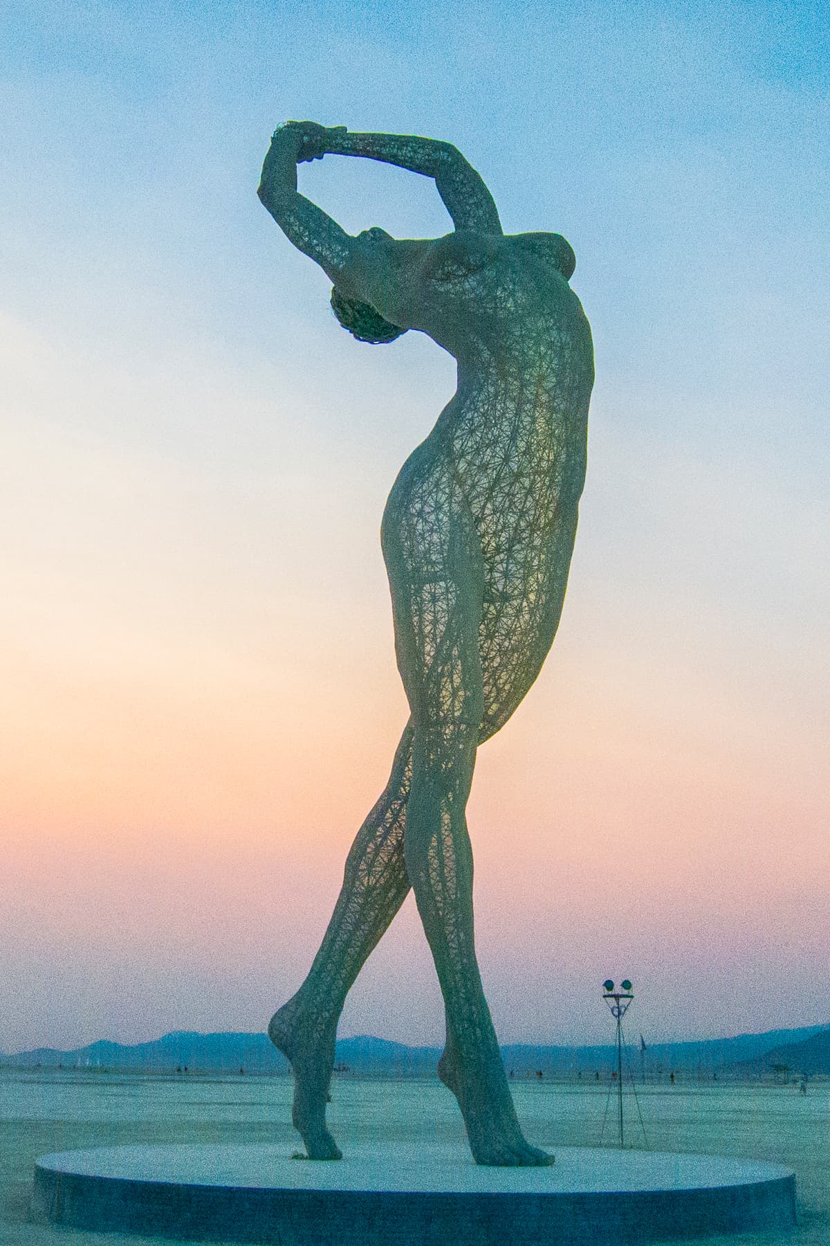 Antes de exponerse en el San Leandro Tech Campus, la obra estuvo en el Burning Man.