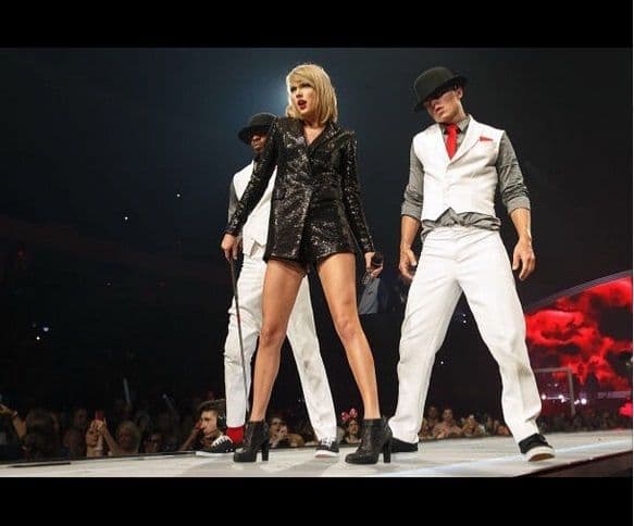 La sexy rubia vive su mejor momento, por eso sobre el escenario luce espectacular.