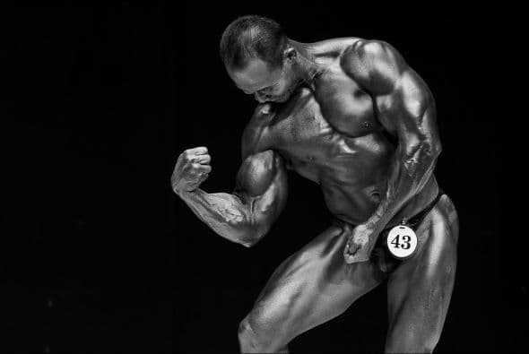 Esculpen sus cuerpos a base de ejercicio intenso y consumo de químicos. Su meta: lucir lo más marcado posible.