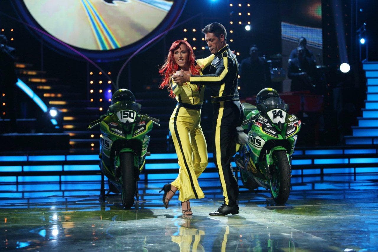 Con un quickstep al ritmo de 'Mama do the hump', Johnny demostró que sabía moverse muy bien.