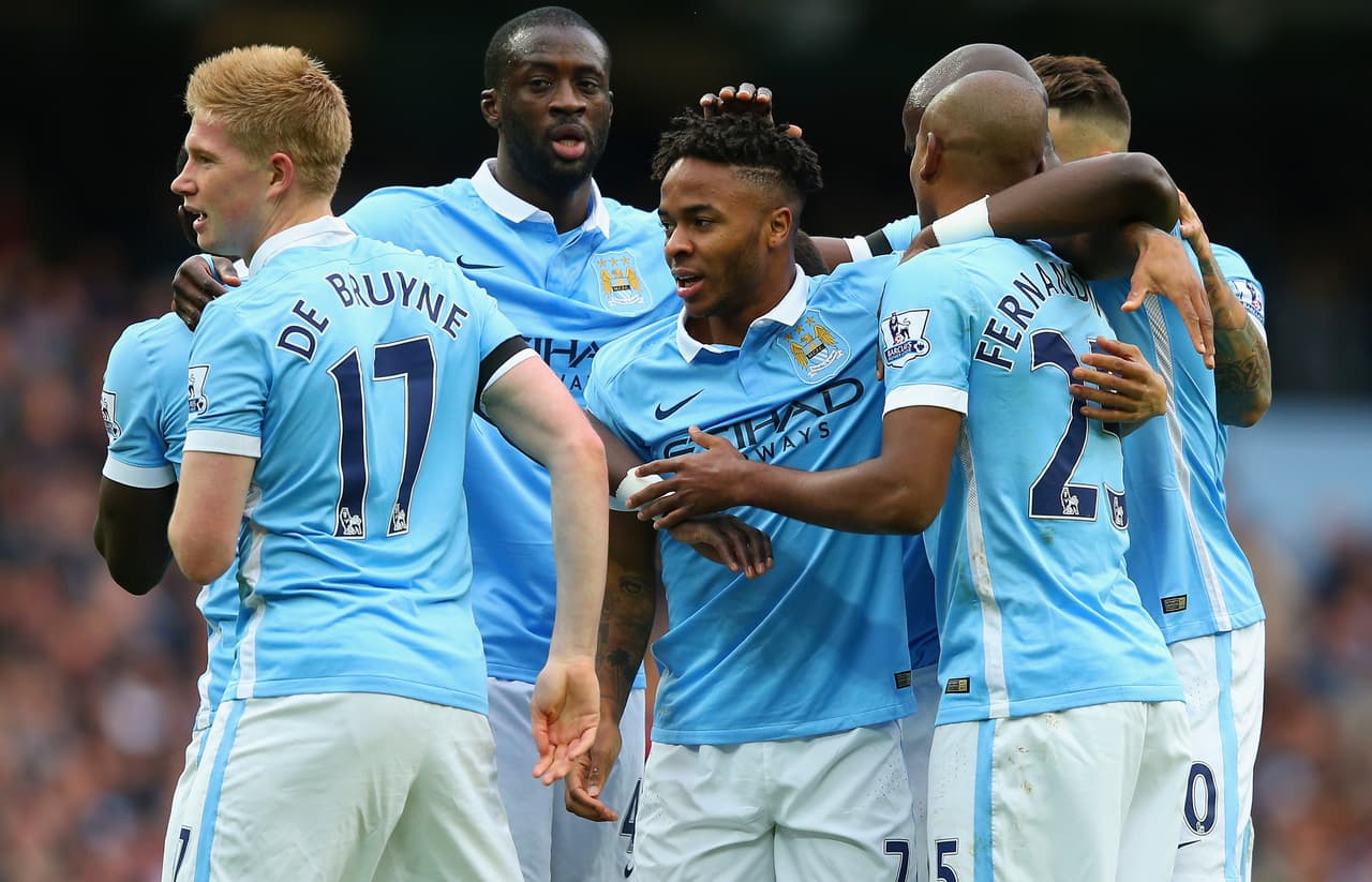 Manchester City 5-1 Bournemouth: Sterling y Bony reafirman el liderato del City