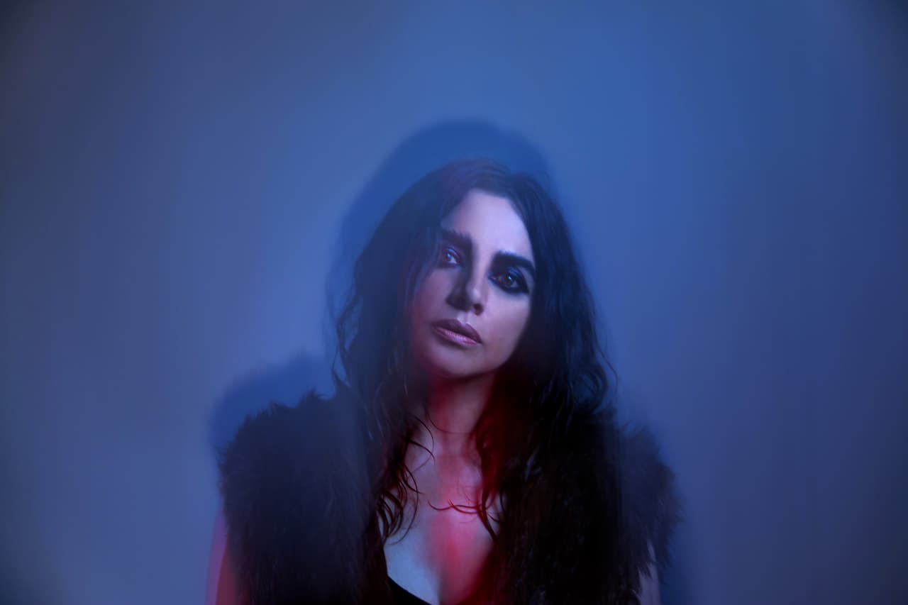 Una charla con Ceci Bastida sobre México, el activismo y la vida de madre rockera: “Es bonito encontrarle la belleza a tanto caos” 