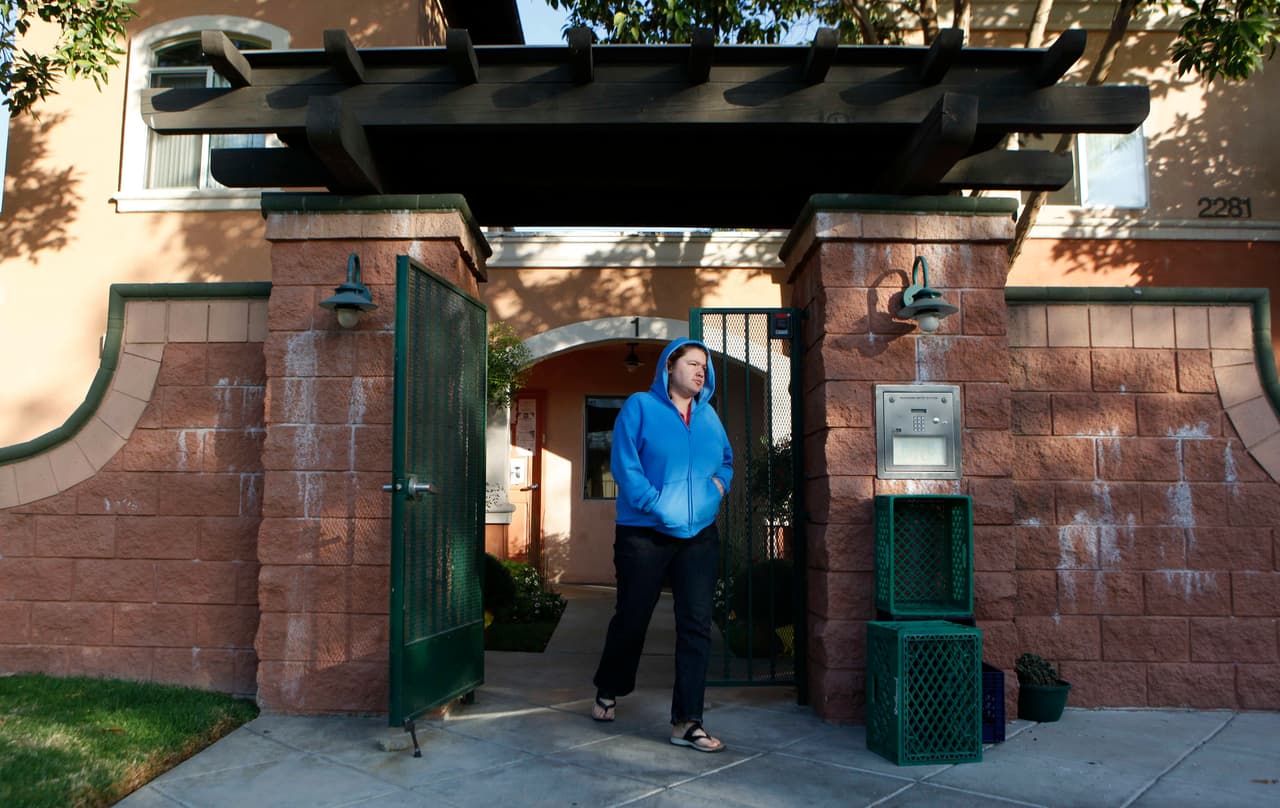 Cómo Long Beach está logrando disminuir la indigencia