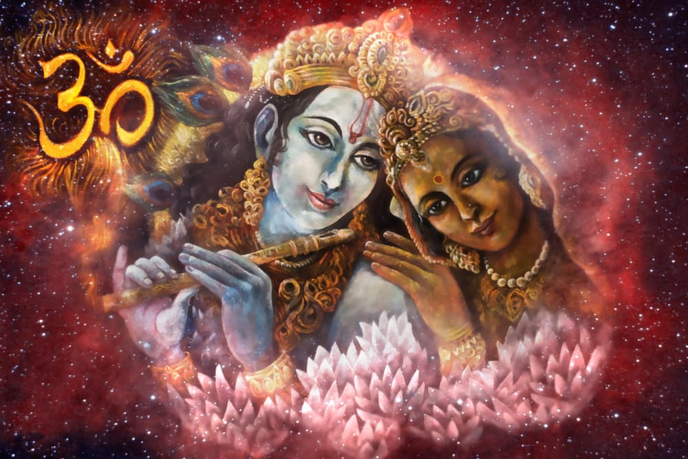 El OM es unos de los mantras más sagrados de religiones dhármicas como el hinduismo y el budismo, y simboliza el divino Brahman y el universo entero.