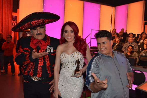 Si pensaban que los participantes de El Chacal solo se divierten en el escenario, miren lo que hacen cuando las cámaras están en comerciales.