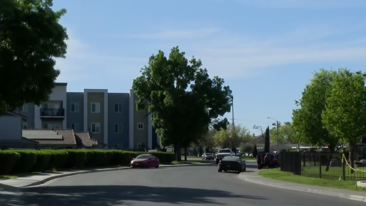 Identifican a mujer hallada muerta tras una discusión con un hombre en Hanford