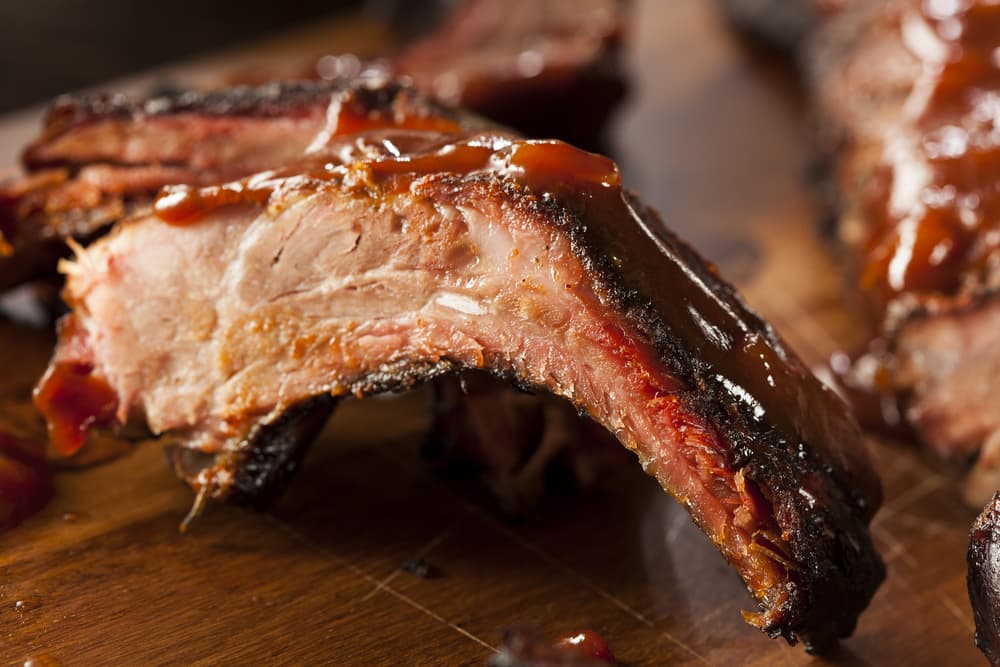 La salsa de chipotle también debes de condimentarla para que los ramitos de cilantro cobren más fuerza y sabor.