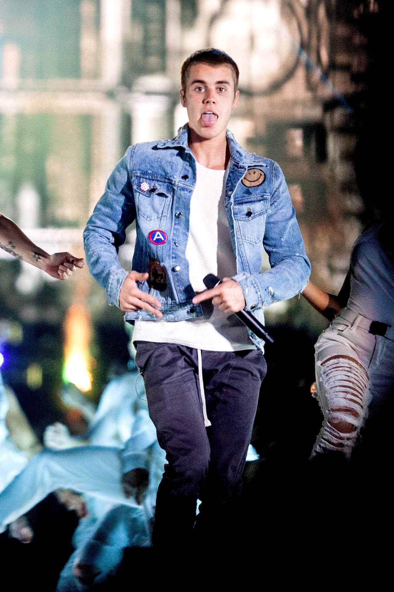 Seguramente las miles de fans de este joven cantante canadiense fueron muy felices de saber que Bieber había terminado su relación con Selena.