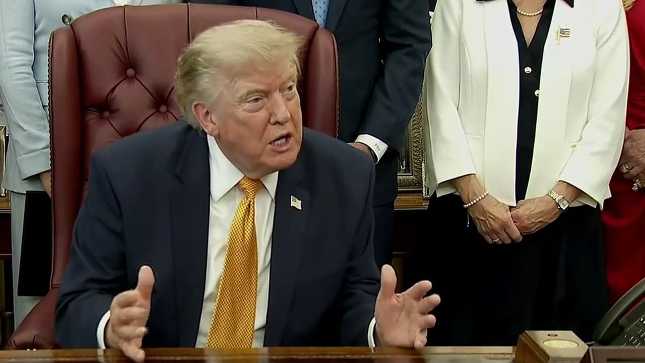 Trump firma orden para familias militares y califica de “invasión” la crisis en Ceuta hoy 03 de Agosto