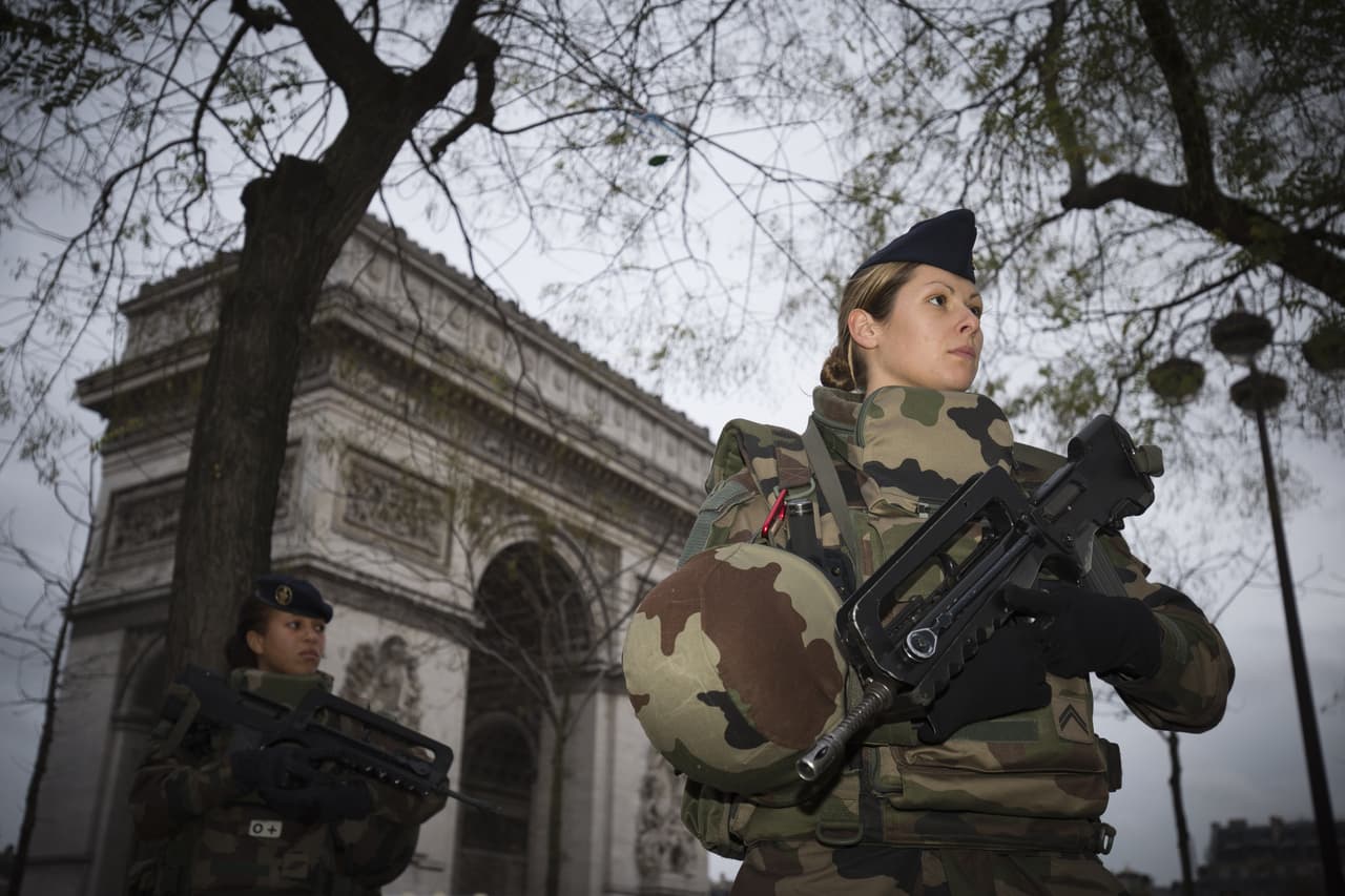 Enrique Acevedo: La vida en rojo