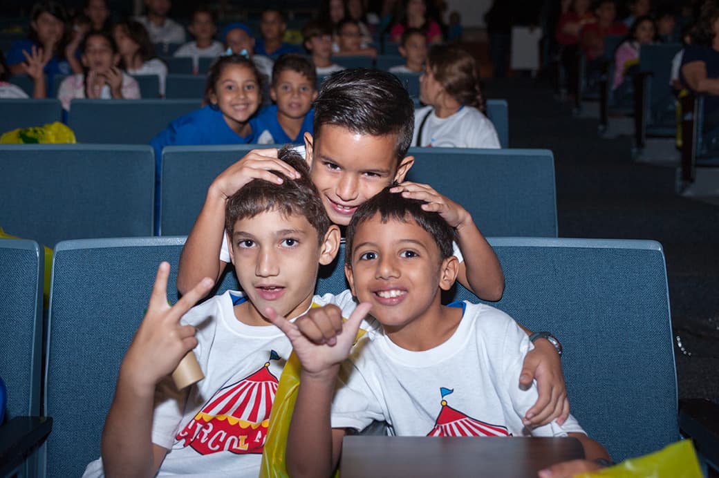 Circolandia comenzó como un proyecto de la universidad pero la creatividad y las ganas de crear un producto local para los niños, los ha llevado a la pantalla chica. Ahora puedes disfrutarlo en familia los domingos por Univison Puerto Rico.