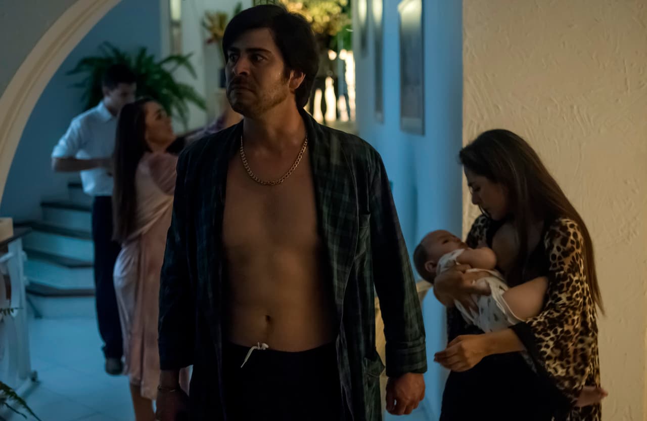 Al enterarse del suceso, Benjamín estalló lleno de furia.