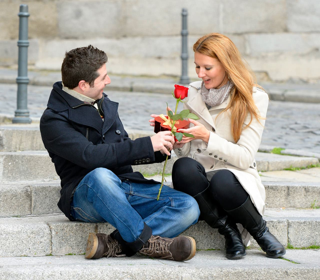 Con estos tránsitos planetarios se activa tu sexto sentido. Lo más hermoso sucede en tu plano íntimo, el sentimental, en el que habrá un renacer de tu vida afectiva y un encuentro feliz con quien tiene la potencialidad de cambiar tu realidad amorosa.