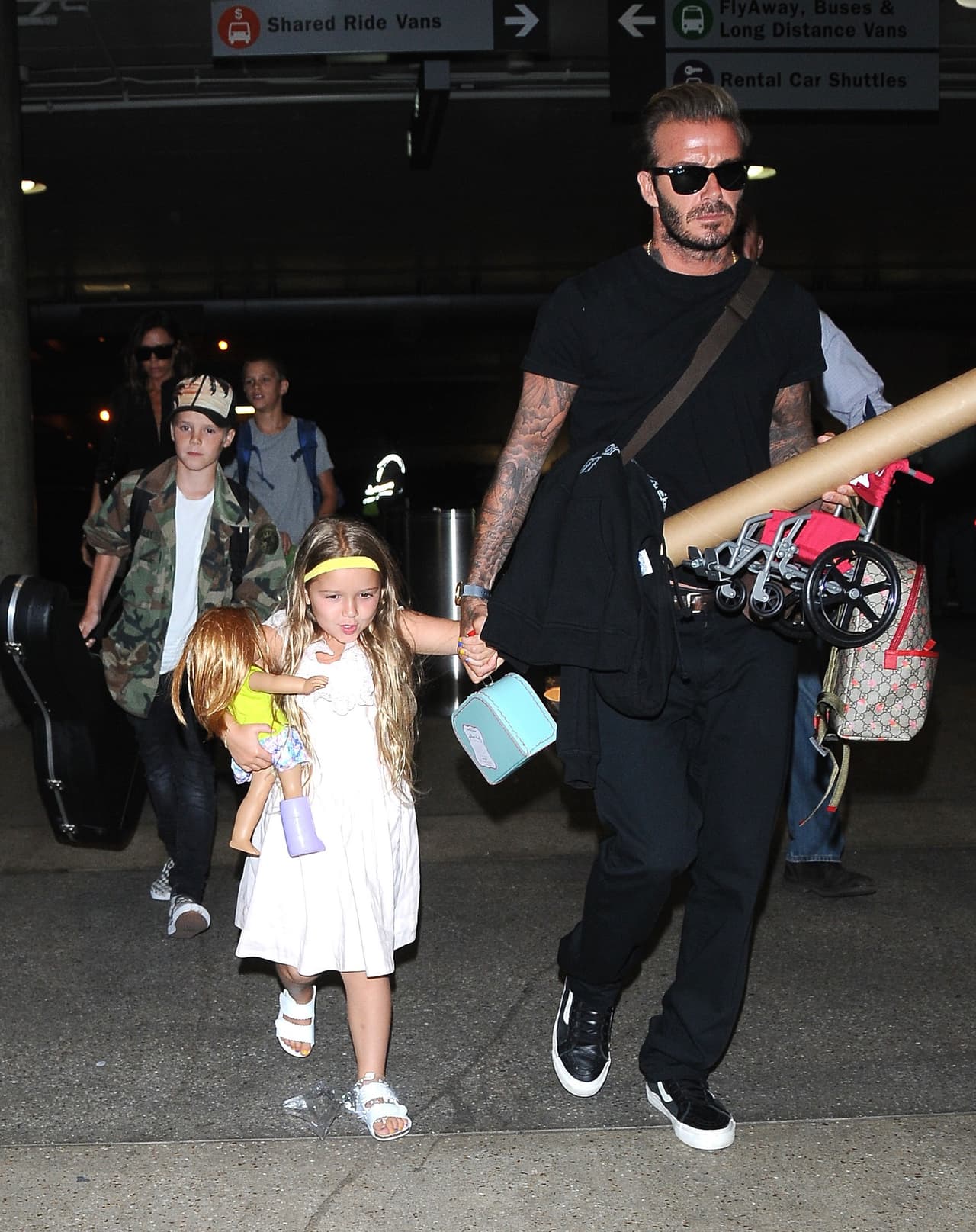 La familia completa fue vista en la ciudad de Los Ángeles.