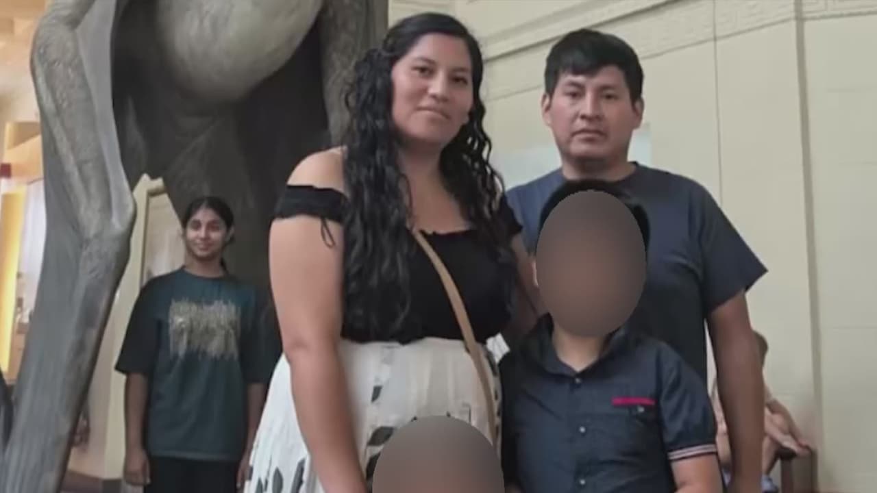 Su esposo detenido, ella con dos trabajos: La batalla de una familia migrante por permanecer juntos