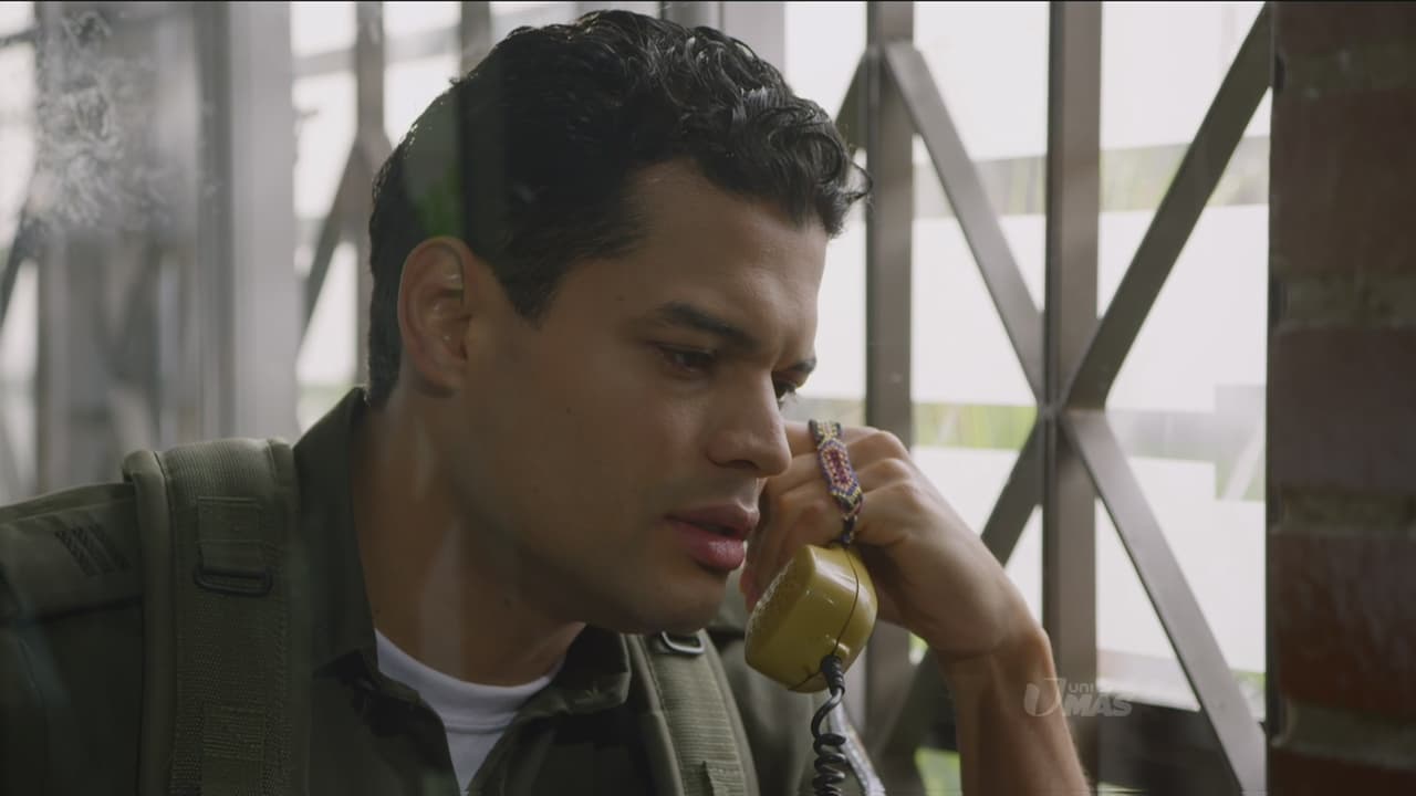 El Capitán Poveda decide terminar con su novia.