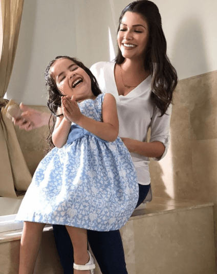 Entre las desmañanadas, para estar a tiempo en el show, y sus tardes dedicadas a cuidar de Giulietta, Ana no ha tenido mucho tiempo para ejercitarse.