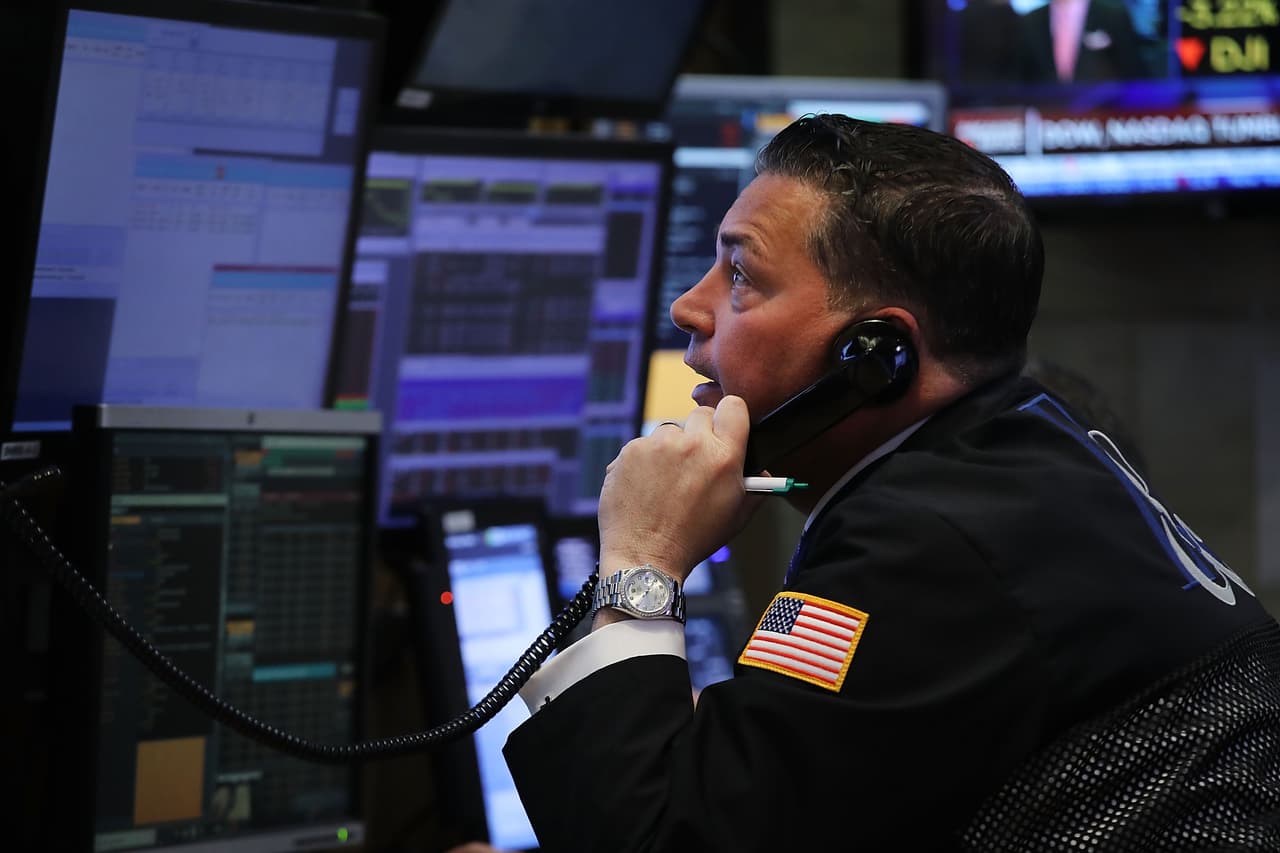 La Bolsa arranca la tarde con más pérdidas tras el desplome del jueves