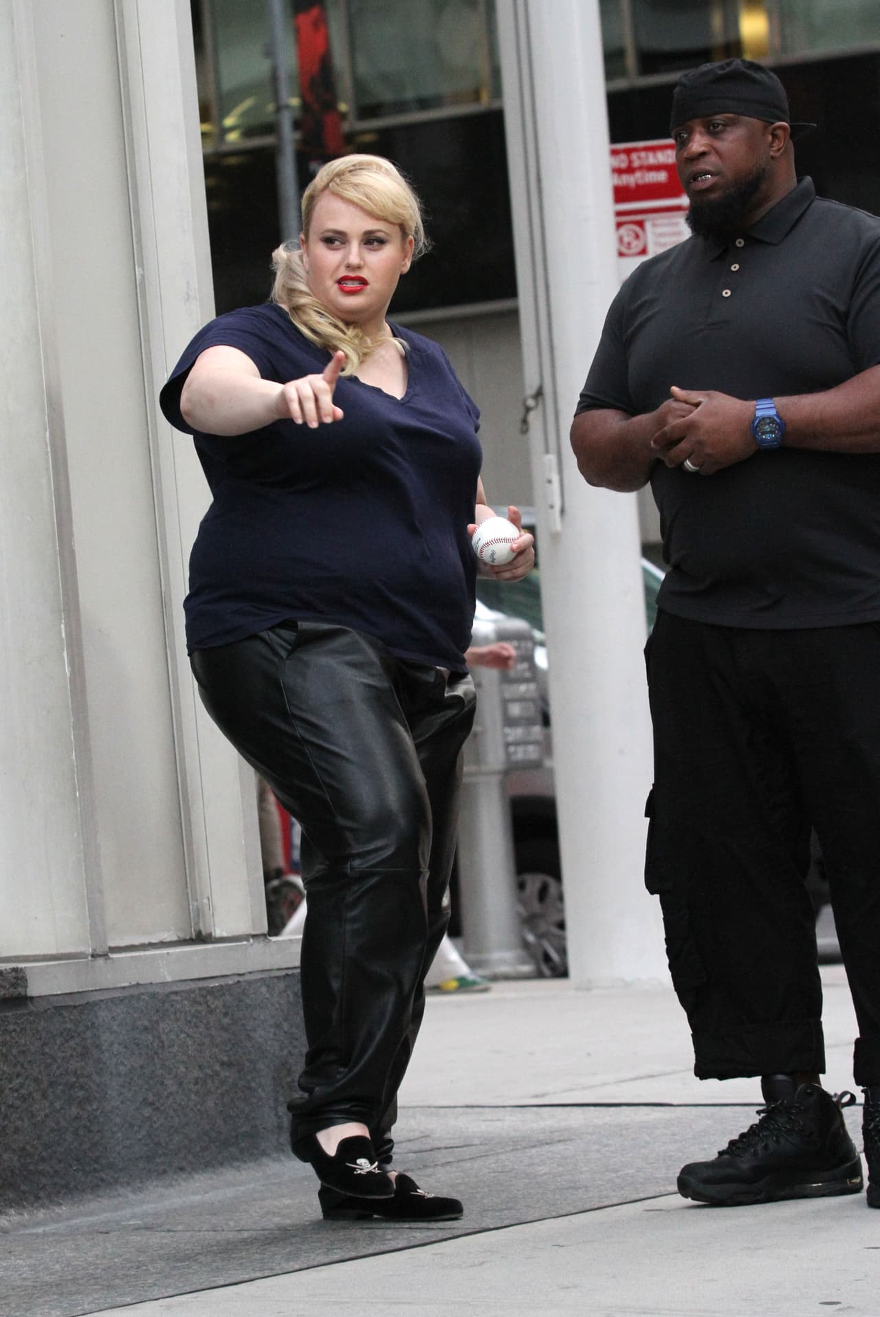 Ella será Robin en la película "How To Be Single".