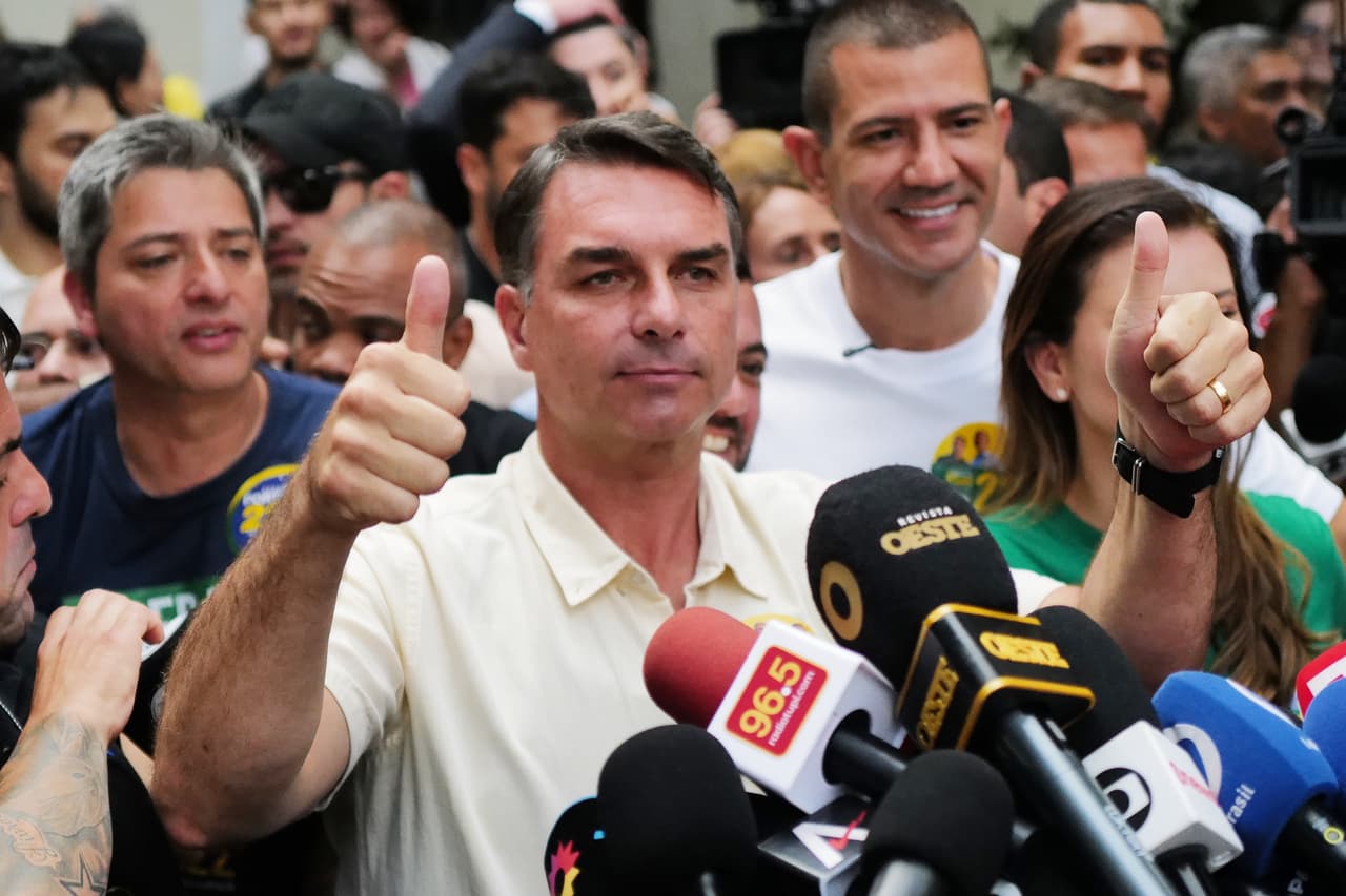 Josemar Lauriano Pereira, un abogado de 46 años, afirmó que la rápida disponibilidad de los resultados ayudaba a combatir el fraude y la incertidumbre. “Cuando los resultados tardan mucho, se abre la puerta a que la gente ponga en duda el escrutinio y diga que ha habido algún problema”, señaló.