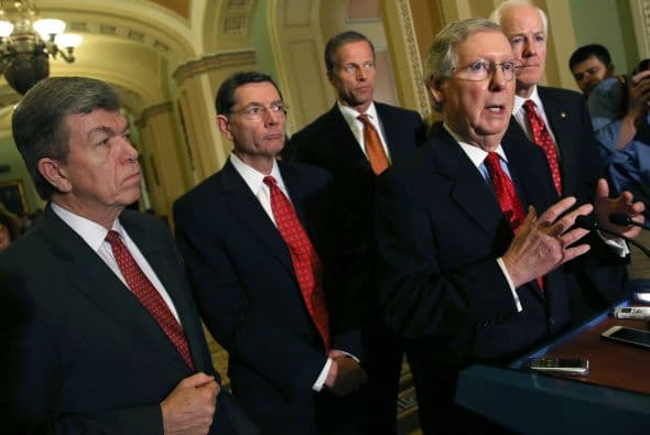 La acción ejecutiva pone a los republicanos en un dilema: por un lado, quieren combatir este alivio migratorio, y por otro ganar el voto hispano.