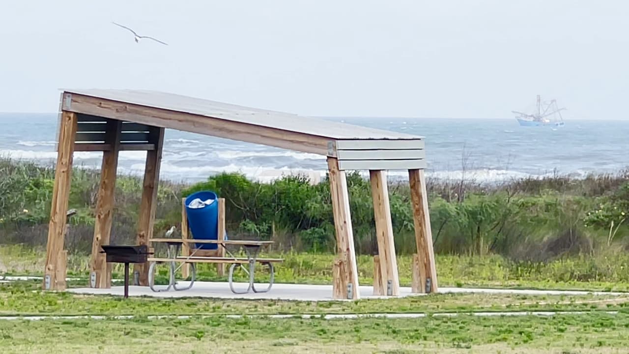 No hay que hacer reservaciones para usar estas casetas ni se paga un costo adicional por estar en ellas.