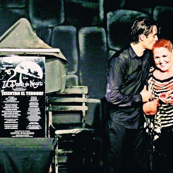 El teatro musical marca el complemento perfecto para él.